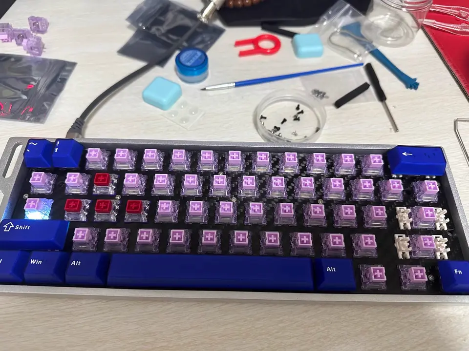 Klein Blue Translucent Keycaps review