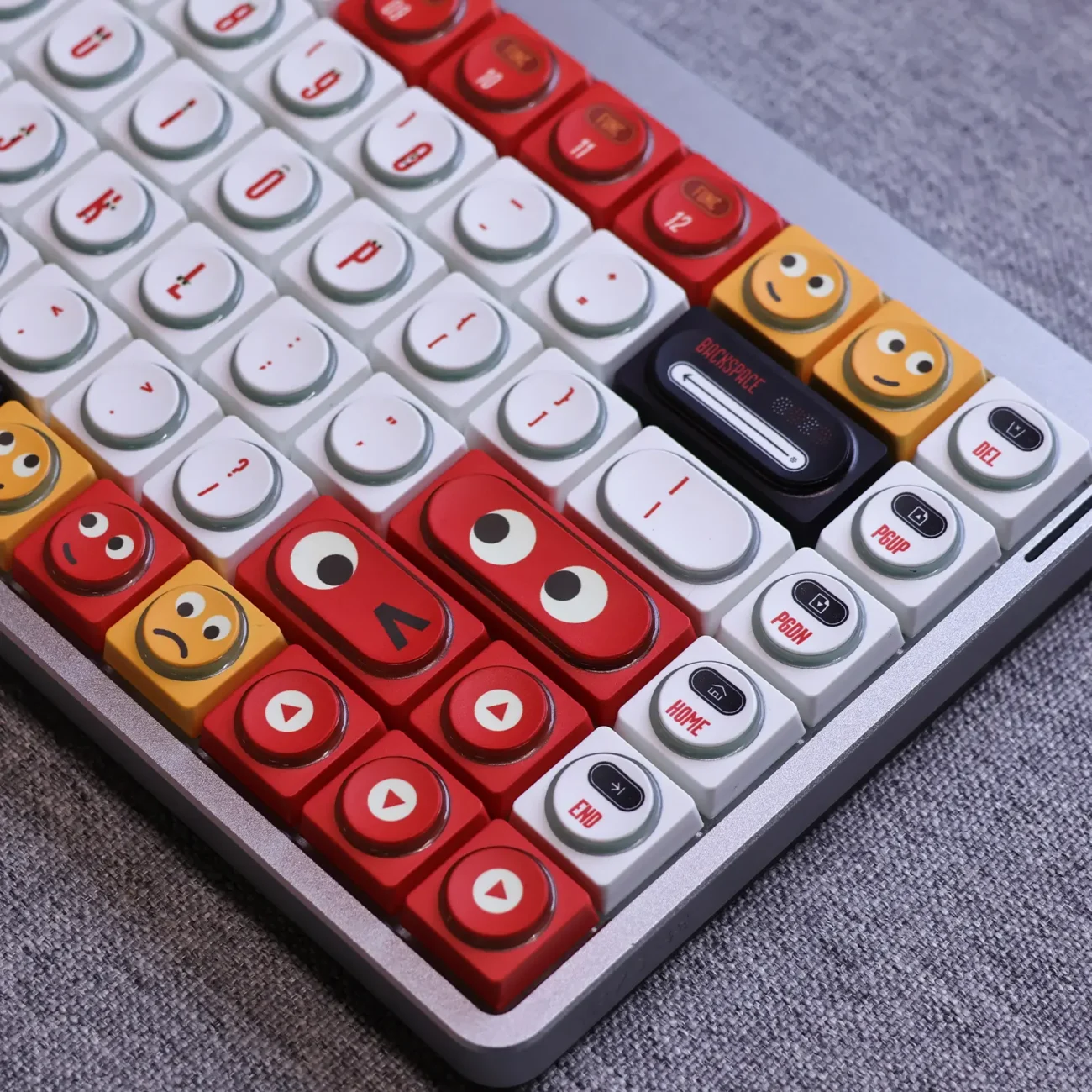 Lego-Style_Translucent_Keycaps_
